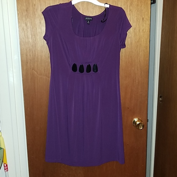 Dress - Picture 1 of 4